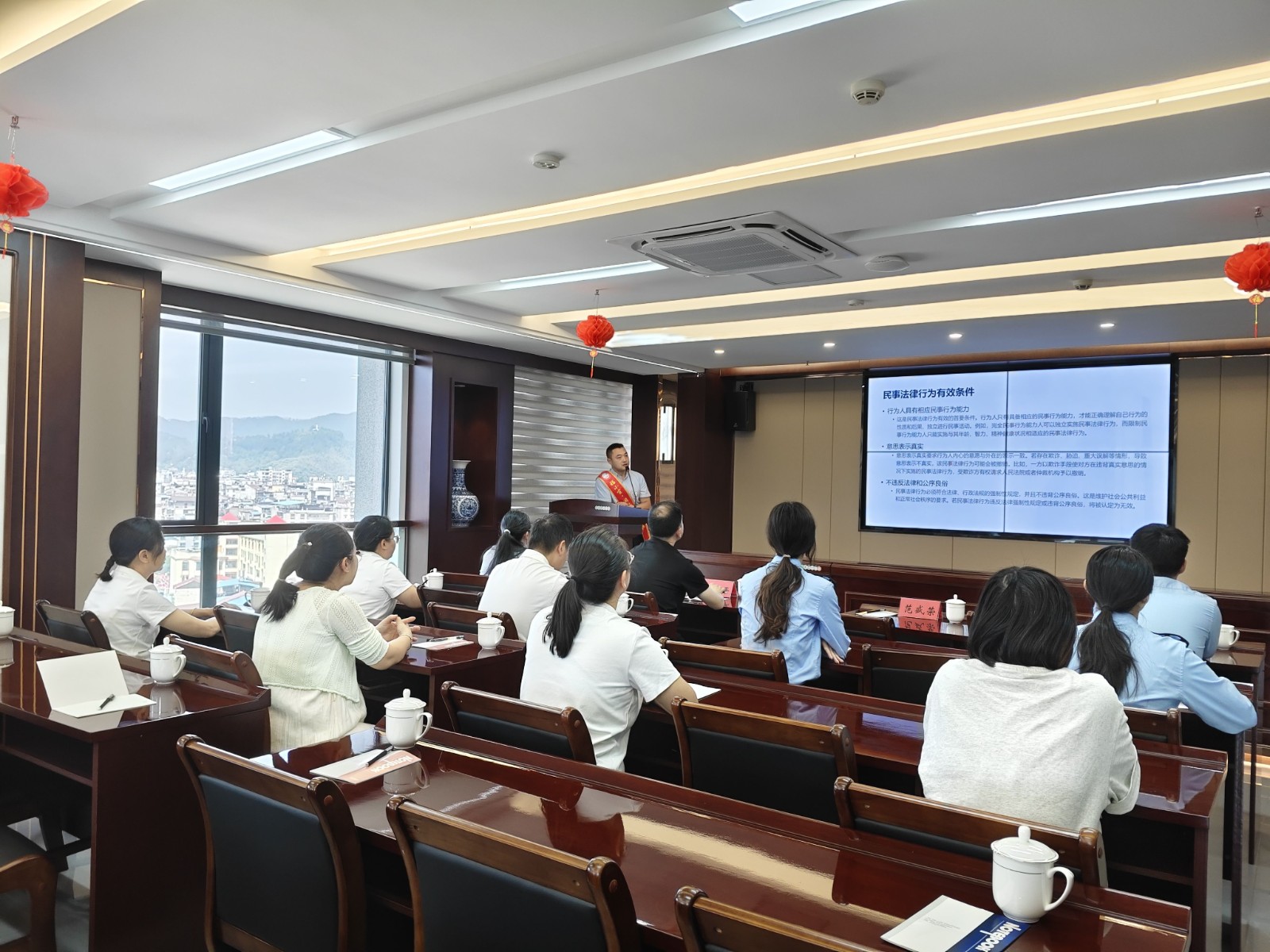 法治宣講進企業 護航發展促合規